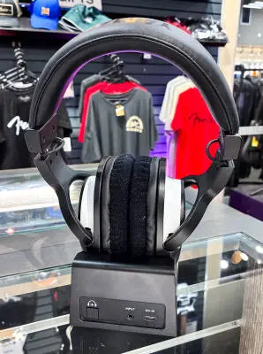 Yamaha - YH-WL500 Wireless Stereo Headphones 2